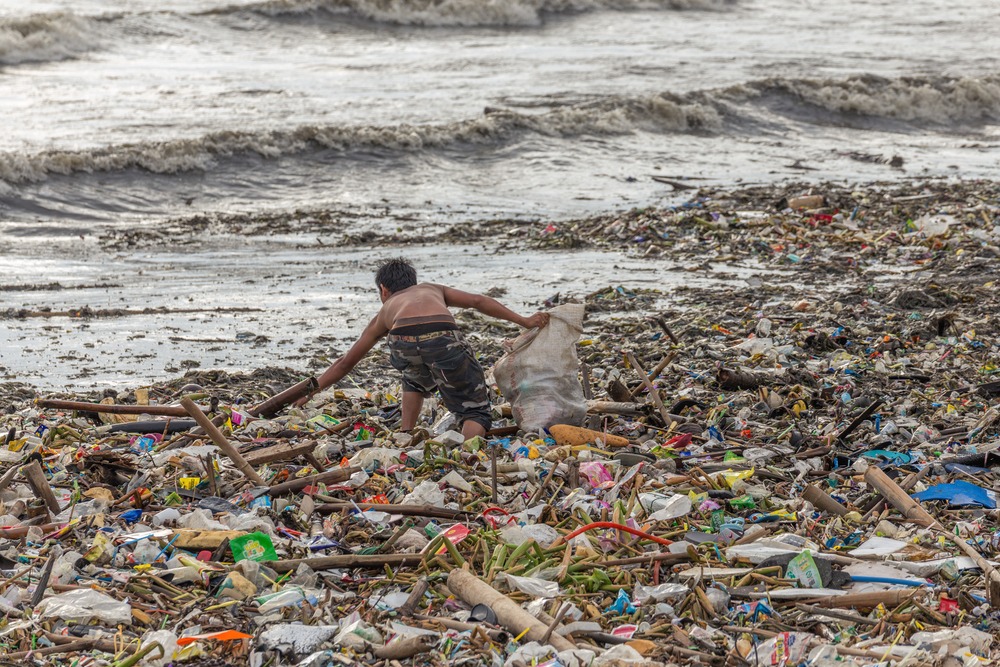Desafios da gestão do resíduo plástico