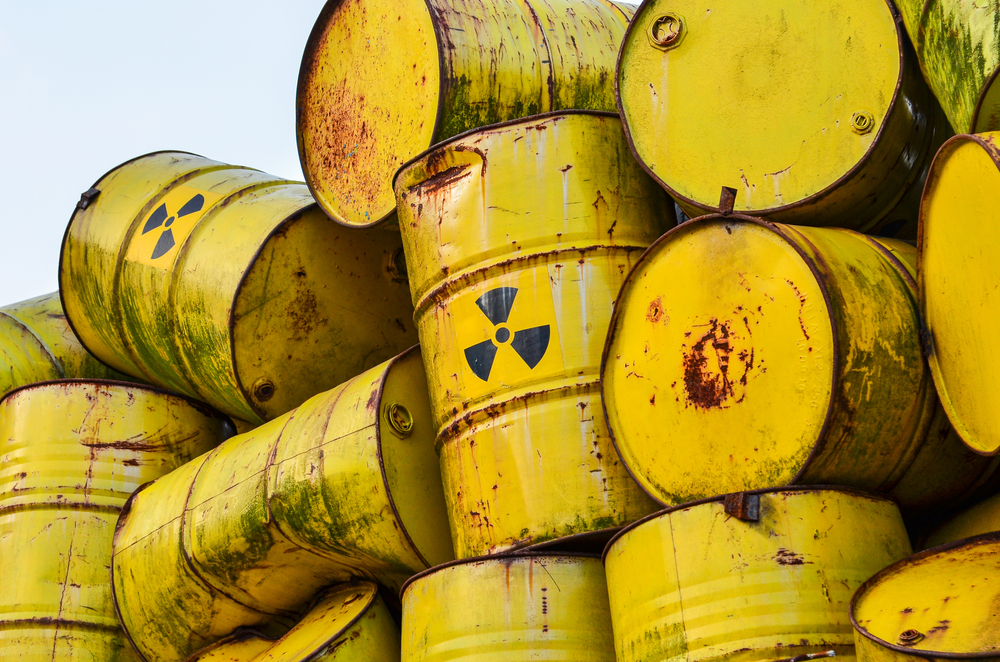 Radioatividade: entenda o que é e a importância do tratamento de resíduos  radioativos
